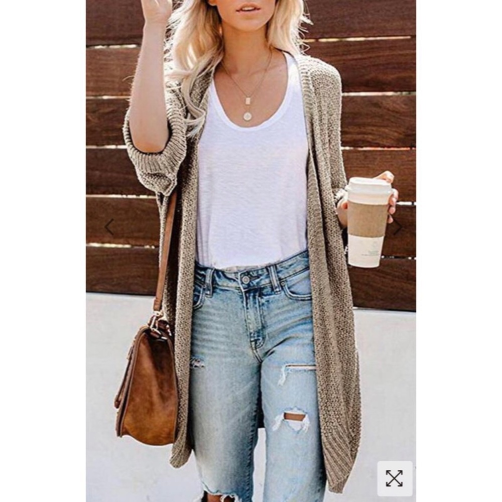 NWOT Chunky Loose Solid Knit Cardigan